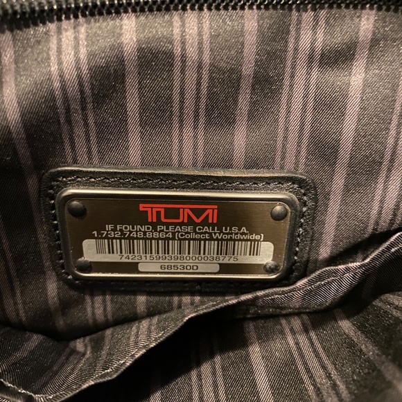 Tumi Beacon Hill Vernon Leather Brief - Picture 4 of 12